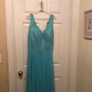 Beautiful blue prom dress.